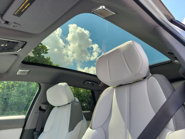 2027 Cadillac OPTIQ Luxury
