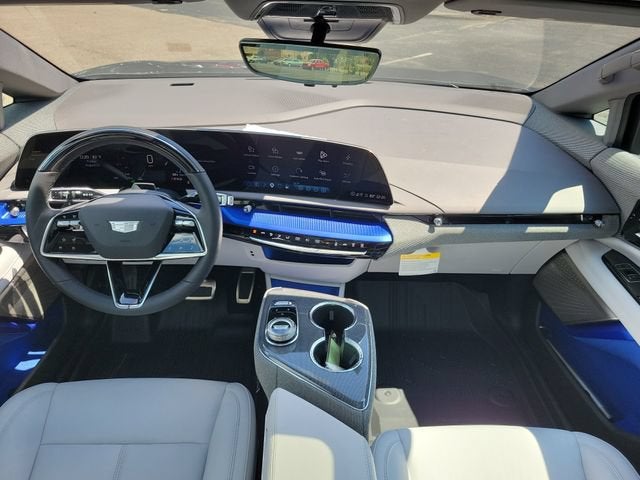 2027 Cadillac OPTIQ Luxury