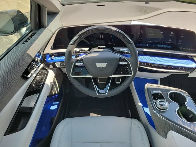 2027 Cadillac OPTIQ Luxury