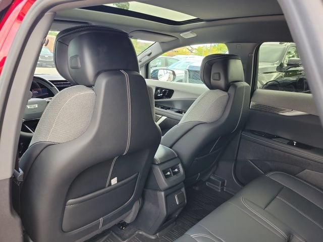 2027 Cadillac OPTIQ Luxury