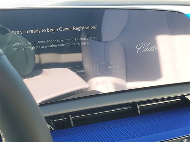 2025 Cadillac OPTIQ Luxury 1