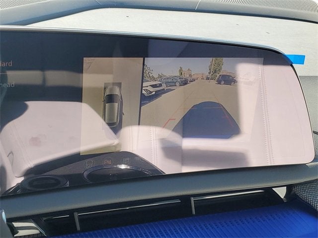 2025 Cadillac OPTIQ Luxury 1