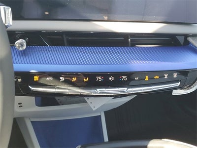 2025 Cadillac OPTIQ Luxury 1