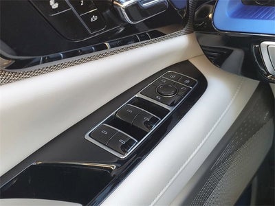 2025 Cadillac OPTIQ Luxury 1