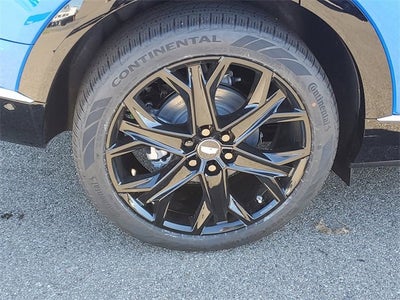 2025 Cadillac OPTIQ Luxury 1