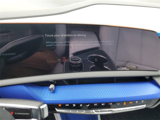 2025 Cadillac OPTIQ Luxury 1