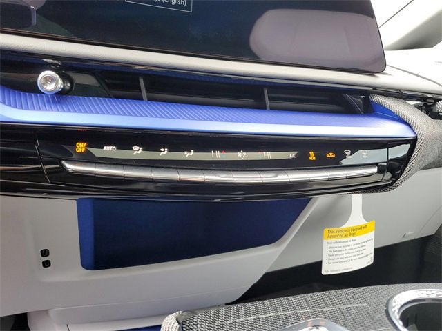 2025 Cadillac OPTIQ Luxury 1