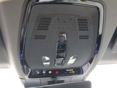 2025 Cadillac OPTIQ Luxury 1