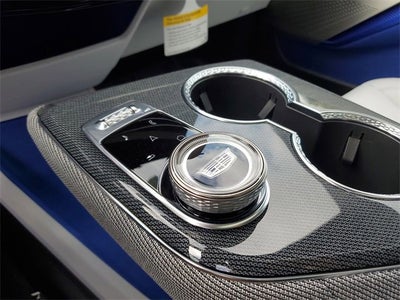 2025 Cadillac OPTIQ Luxury 1