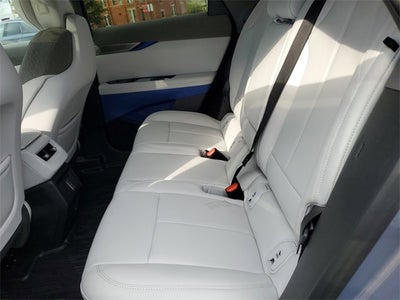 2025 Cadillac OPTIQ Luxury 1