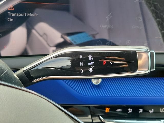 2027 Cadillac OPTIQ Premium Luxury
