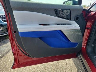 2027 Cadillac OPTIQ Premium Luxury