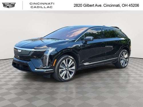 2025 Cadillac OPTIQ Luxury 2
