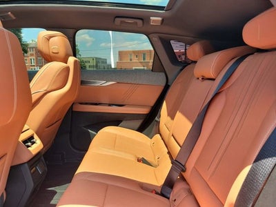 2025 Cadillac OPTIQ Luxury 2