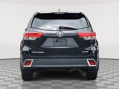 2017 Toyota Highlander Limited