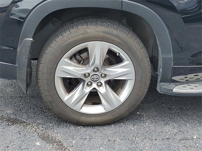 2017 Toyota Highlander Limited