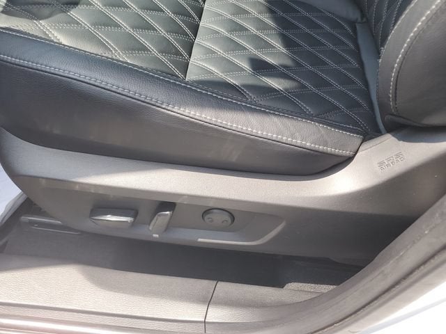 2024 Mitsubishi Outlander SEL
