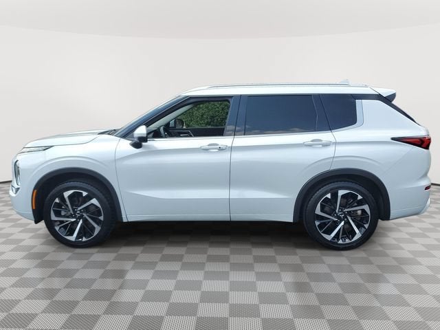 2024 Mitsubishi Outlander SEL