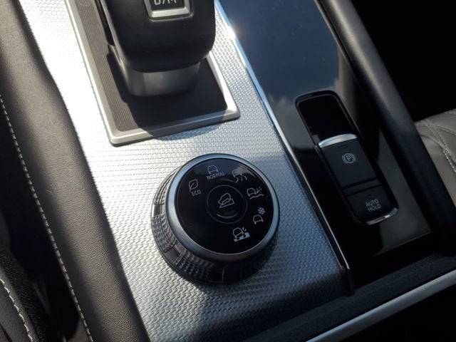 2024 Mitsubishi Outlander SEL
