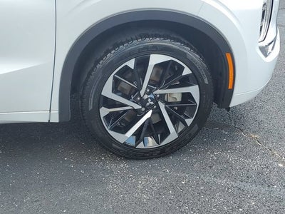 2024 Mitsubishi Outlander SEL