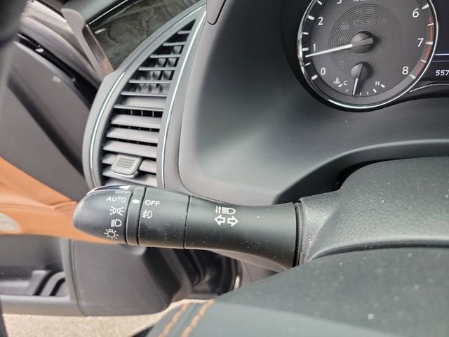 2021 INFINITI QX80 SENSORY