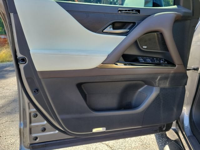 2023 Lexus LX LX 600 Luxury