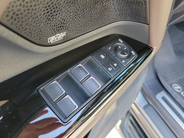 2023 Lexus LX LX 600 Luxury
