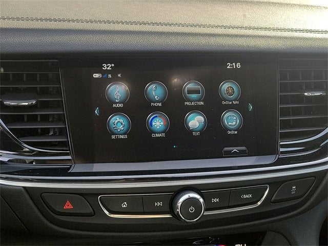 2018 Buick Regal Sportback Essence