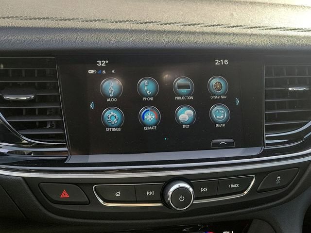 2018 Buick Regal Sportback Essence