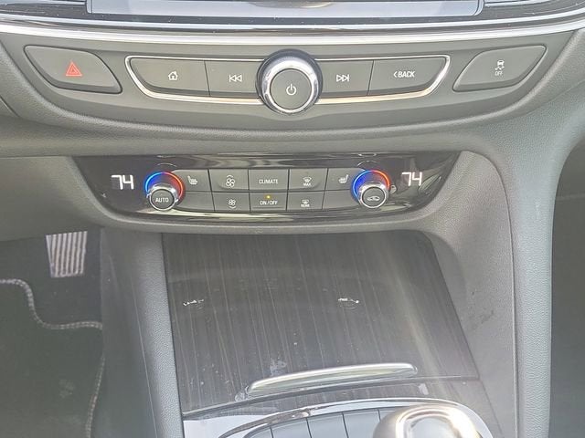 2018 Buick Regal Sportback Essence