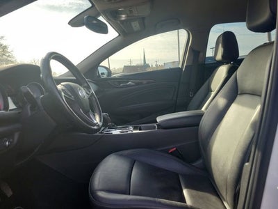 2018 Buick Regal Sportback Essence