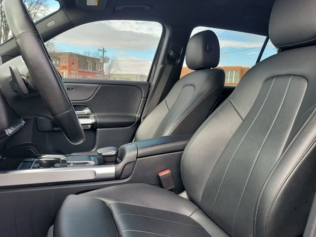 2022 Mercedes-Benz GLB GLB 250