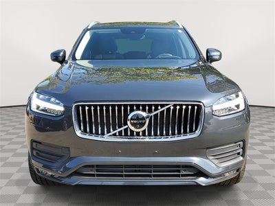 2021 Volvo XC90 Momentum