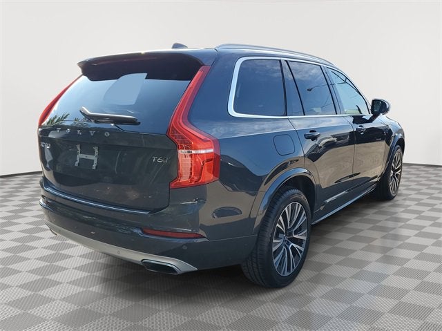 2021 Volvo XC90 Momentum