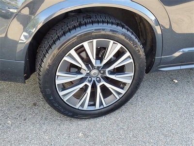 2021 Volvo XC90 Momentum